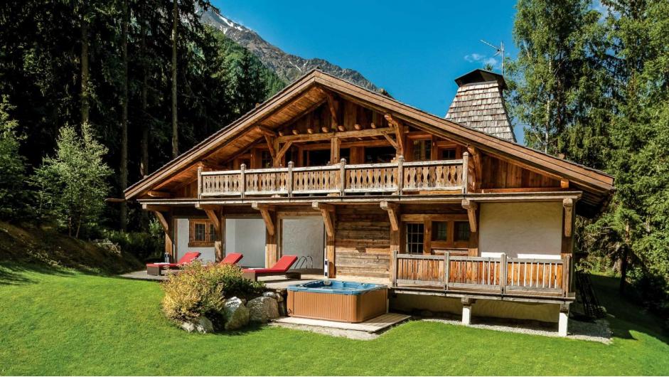 Chalet Baloo | Luxury Summer Chalet in Chamonix
